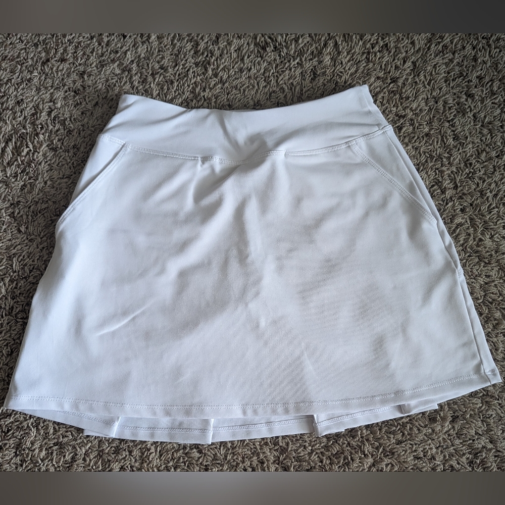 white Amazon skirt